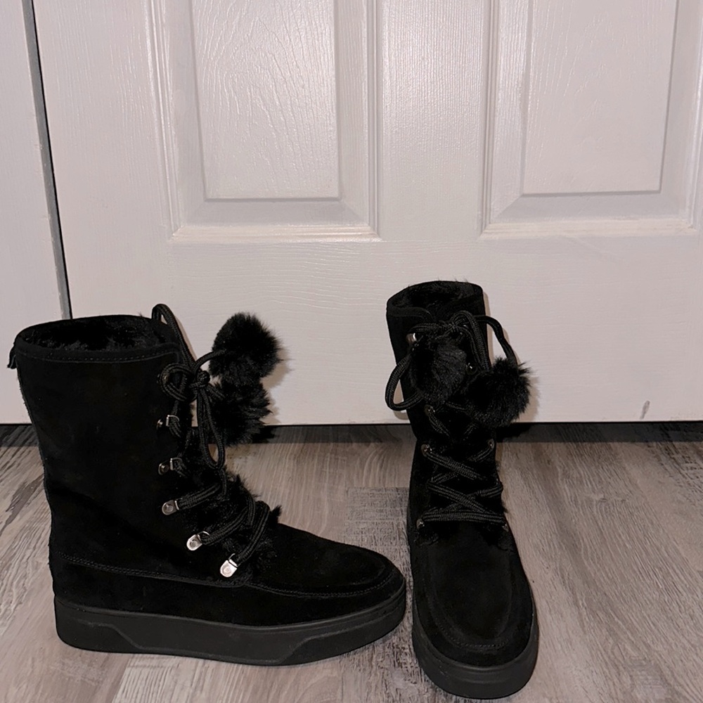 Women’s Michael Kors winter boots size 7 1/2